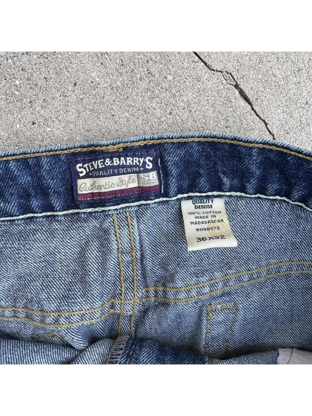 Y2K Vintage Baggy Steve and barry’s blue jeans